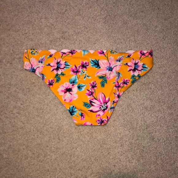 Shade and Shore Yellow Bikini - Picture 2 of 6